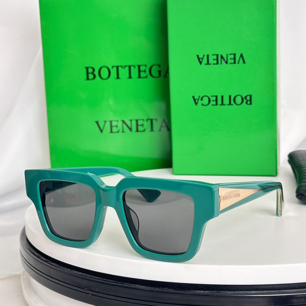 Bottega Veneta Sunglasses